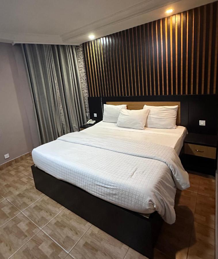 Msquare Hotel Gra Ikeja Dış mekan fotoğraf