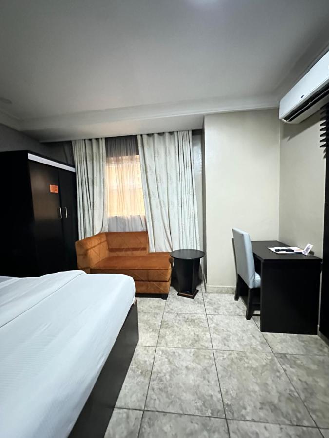 Msquare Hotel Gra Ikeja Dış mekan fotoğraf