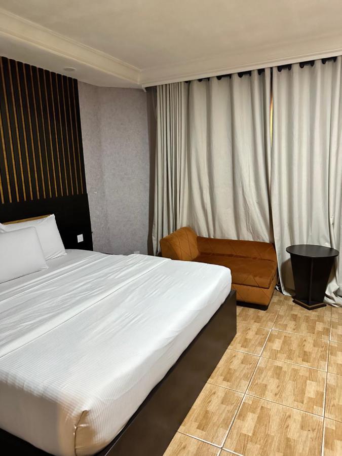 Msquare Hotel Gra Ikeja Dış mekan fotoğraf
