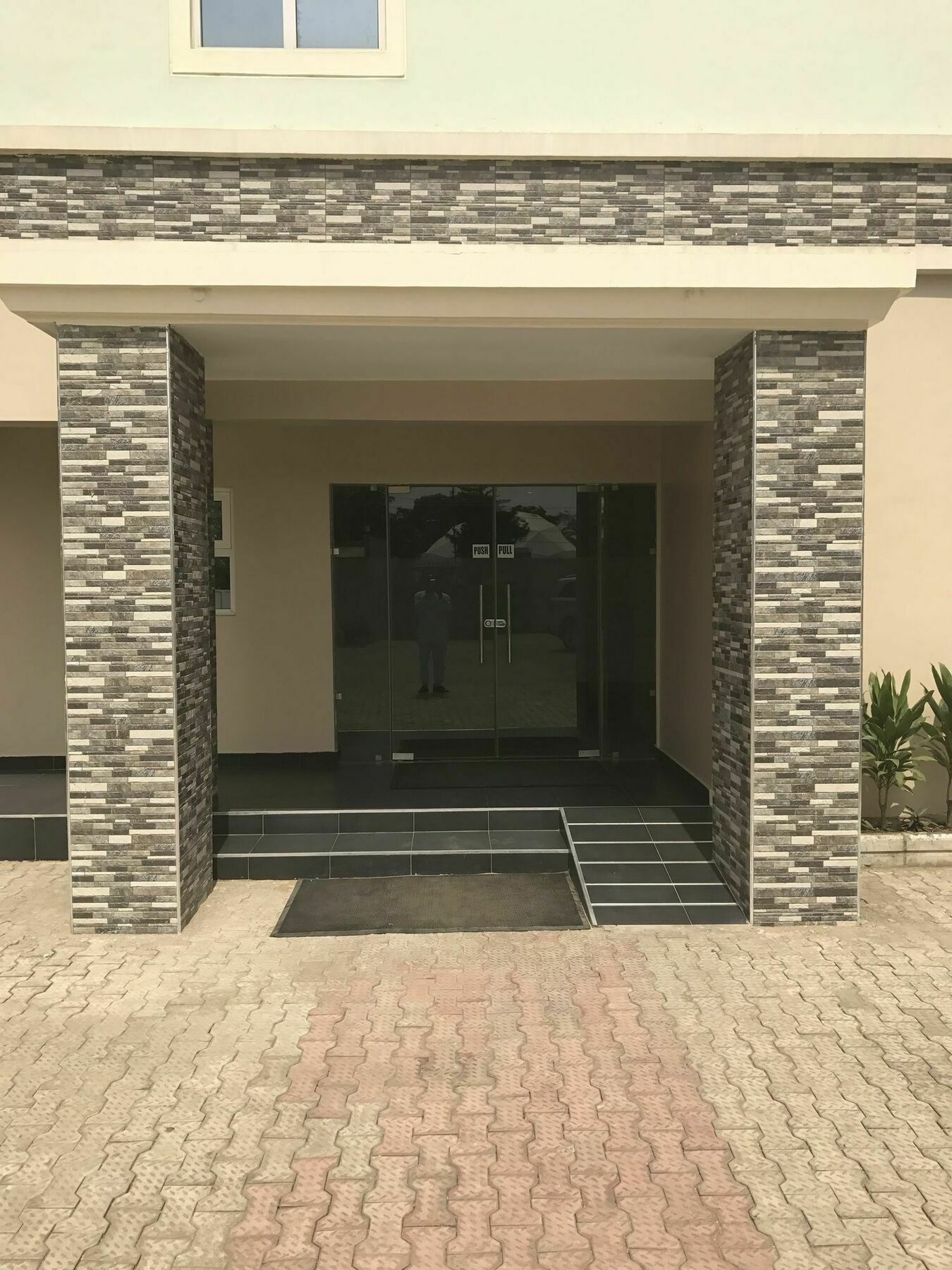 Msquare Hotel Gra Ikeja Dış mekan fotoğraf